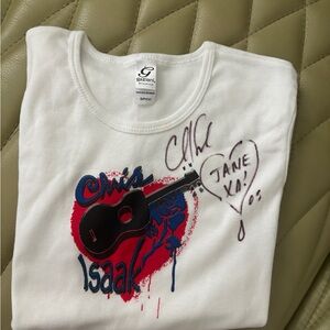 Chris Isaak Fans - signed S/P T-Shirt white Guitar Graphic Tee - Red & Blue NEW